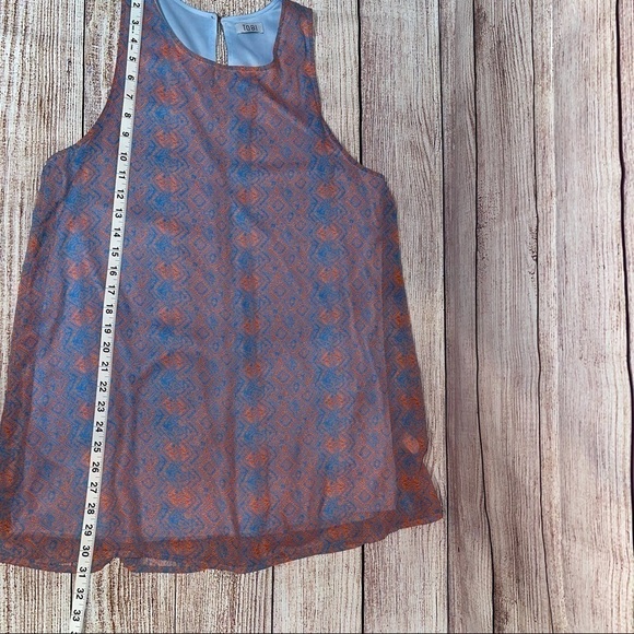 Tobi Sleeveless Shift Dress - Picture 6 of 8